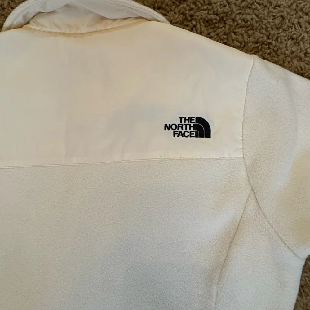 NWT The North Face Denali Women’s jacket - Picture 7 of 9